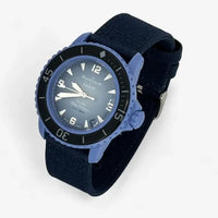 Correa NATO azul marino en Blancpain x Swatch Fifty Fathoms Atlantic Ocean
