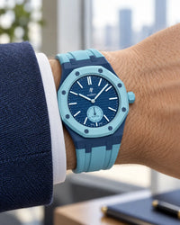 Royal Pop Làn Ba on the wrist with its navy blue and light blue premium rubber strap