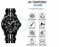 Cristal templado HD colocado en un Blancpain x Swatch Scuba Fifty Fathoms, protector de pantalla 9H antiarazos