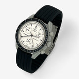 Ribbed rubber MoonSwatch strap for the Omega x Swatch