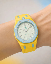 Two-tone rubber strap for Audemars Piguet x Swatch Royal Pop Blaue Acht, worn on the wrist