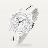 Bracelet caoutchouc premium 1 bande blanc à bande noire sur MoonSwatch Full Moon Snoopy