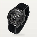Bracelet cuir clair noir sur MoonSwatch Mission to Mercury